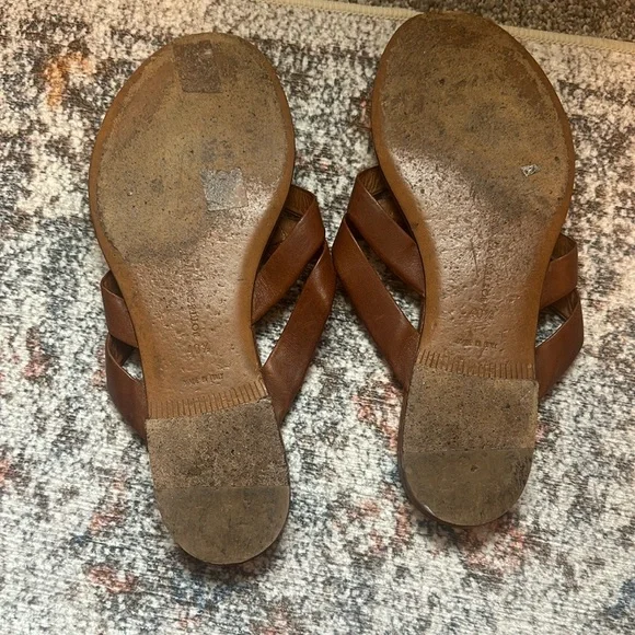 Bottega Veneta Intrecciato Weave Leather Slides - Picture 2 of 7